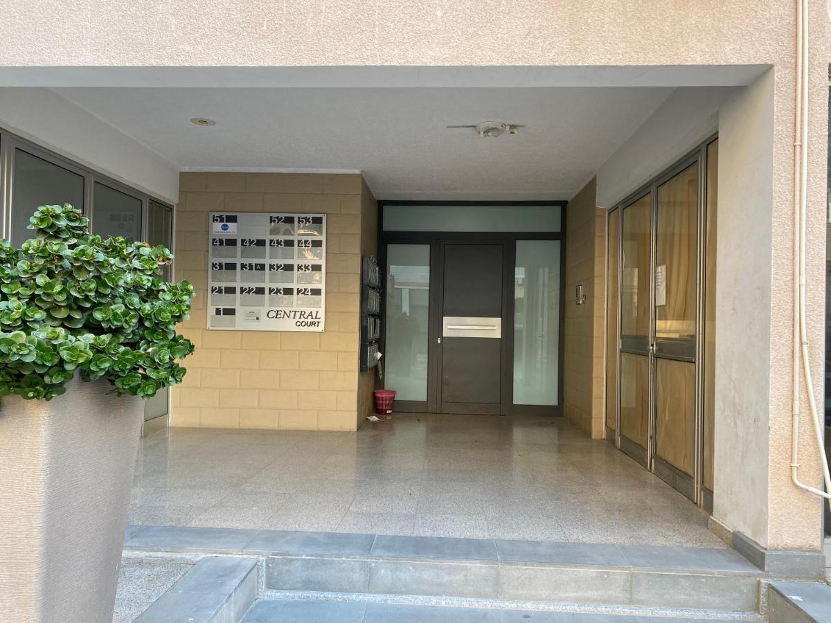 ניקוסיה 2-Bedroom Appartment In Center מראה חיצוני תמונה